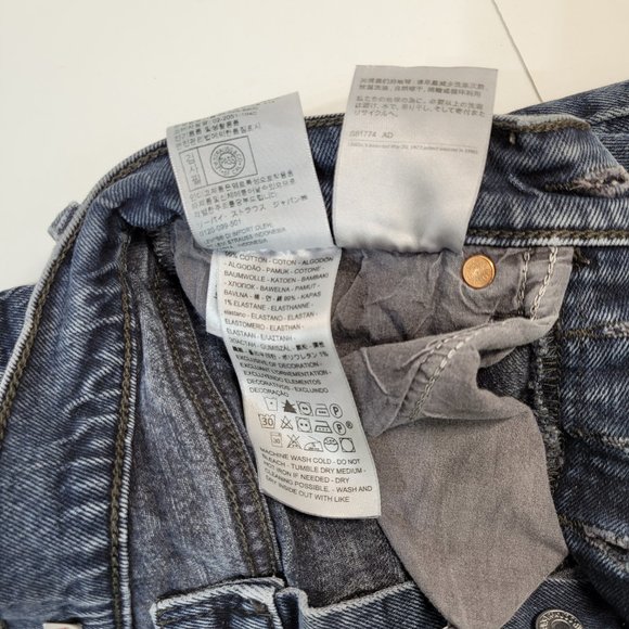 Levi's Wedgie Women's Jeans Dark Washed - Size 24 - Picture 5 of 5